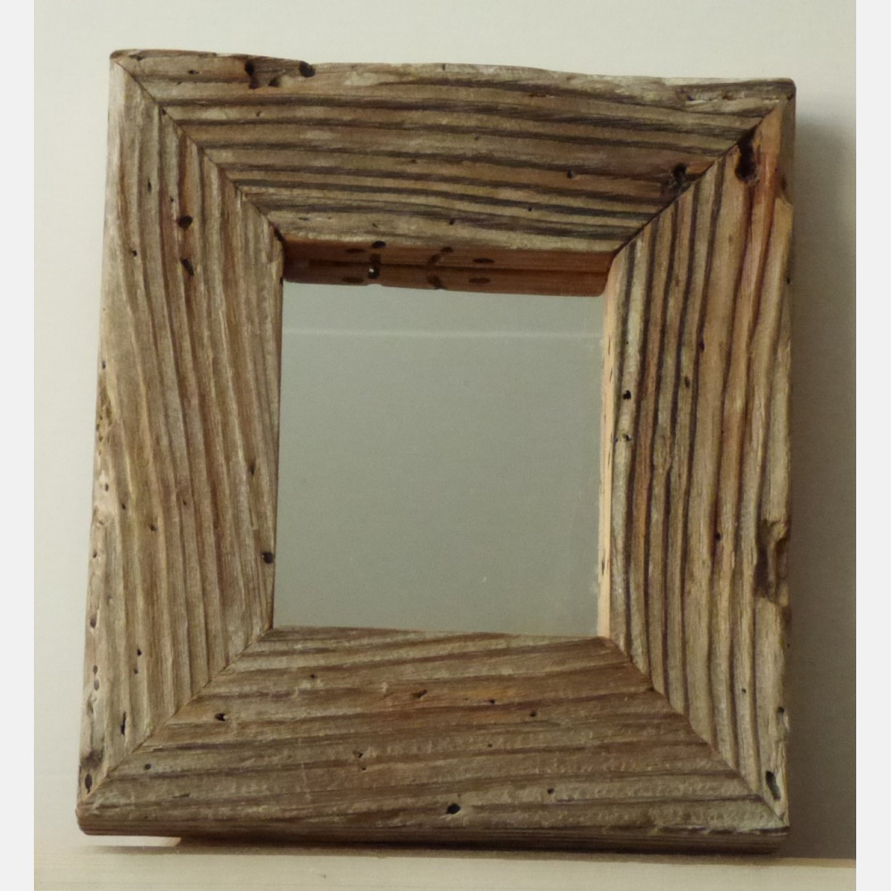 mirror nr4